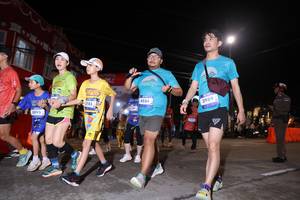 BIB: 183, 3095, 4554, 3989
                            <button type="button" onclick="openModal(26263647)" class="btn btn-primary btn-sm float-right btn-popup" data-toggle="modal" data-target=".modal-high-quality">
                        <i class="fas fa-shopping-cart"></i> Add to Cart
                    </button>
                                            <button type="button" onclick="isThisMe(26263647, true)" class="btn btn-success btn-sm float-right btn-popup btn-isme hidden" data-toggle="tooltip" data-placement="bottom" title="นี่คือรูปของคุณใช่ไหม คลิกที่นี่เพื่อเอาเข้าอัลบั้ม">
                        <i class="fas fa-plus"></i> Add to album
                    </button>
                    <button type="button" onclick="isThisMe(26263647, false)" class="btn btn-warning btn-sm float-right btn-popup btn-isnotme hidden">
                        <i class="fas fa-ban"></i> Remove from album
                    </button>